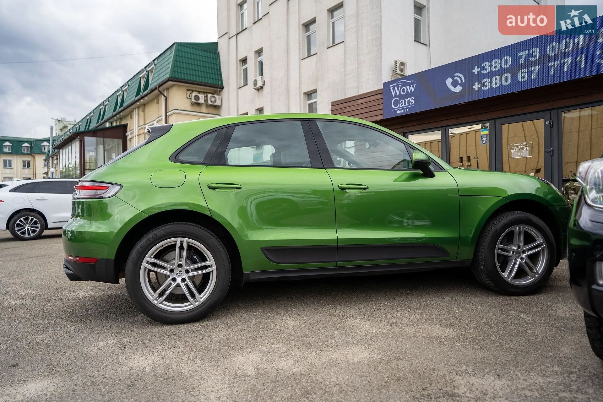 2021 Porsche Macan - мініатюра 16