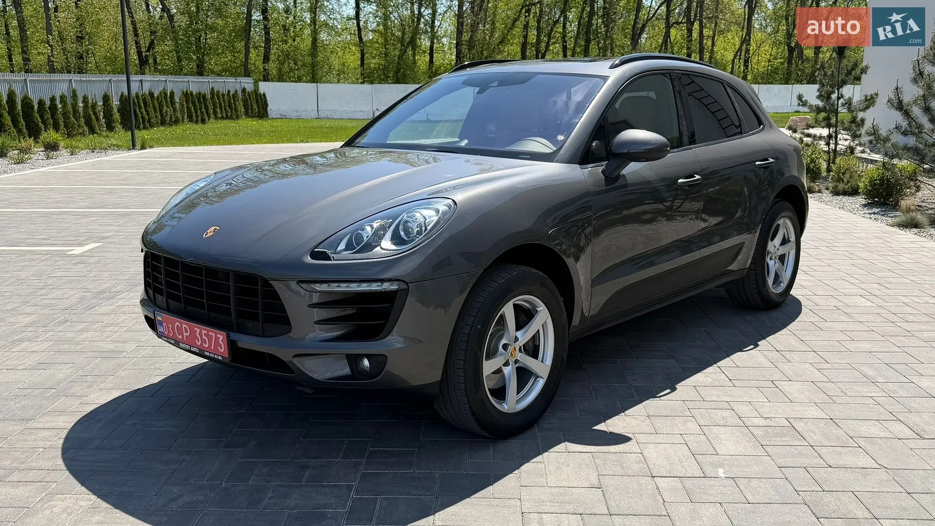 2018 Porsche Macan - мініатюра 3