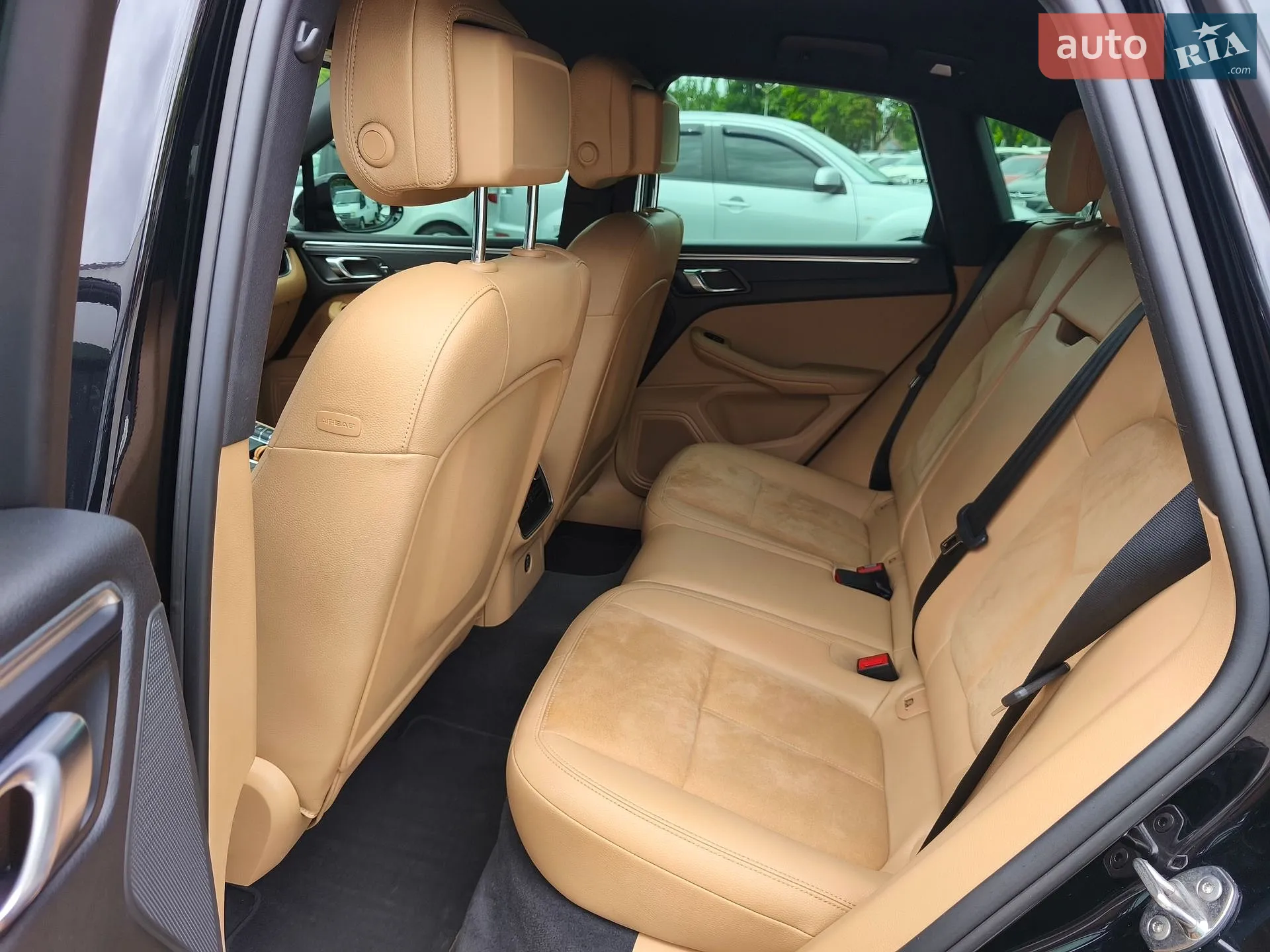 2017 Porsche Macan - мініатюра 12