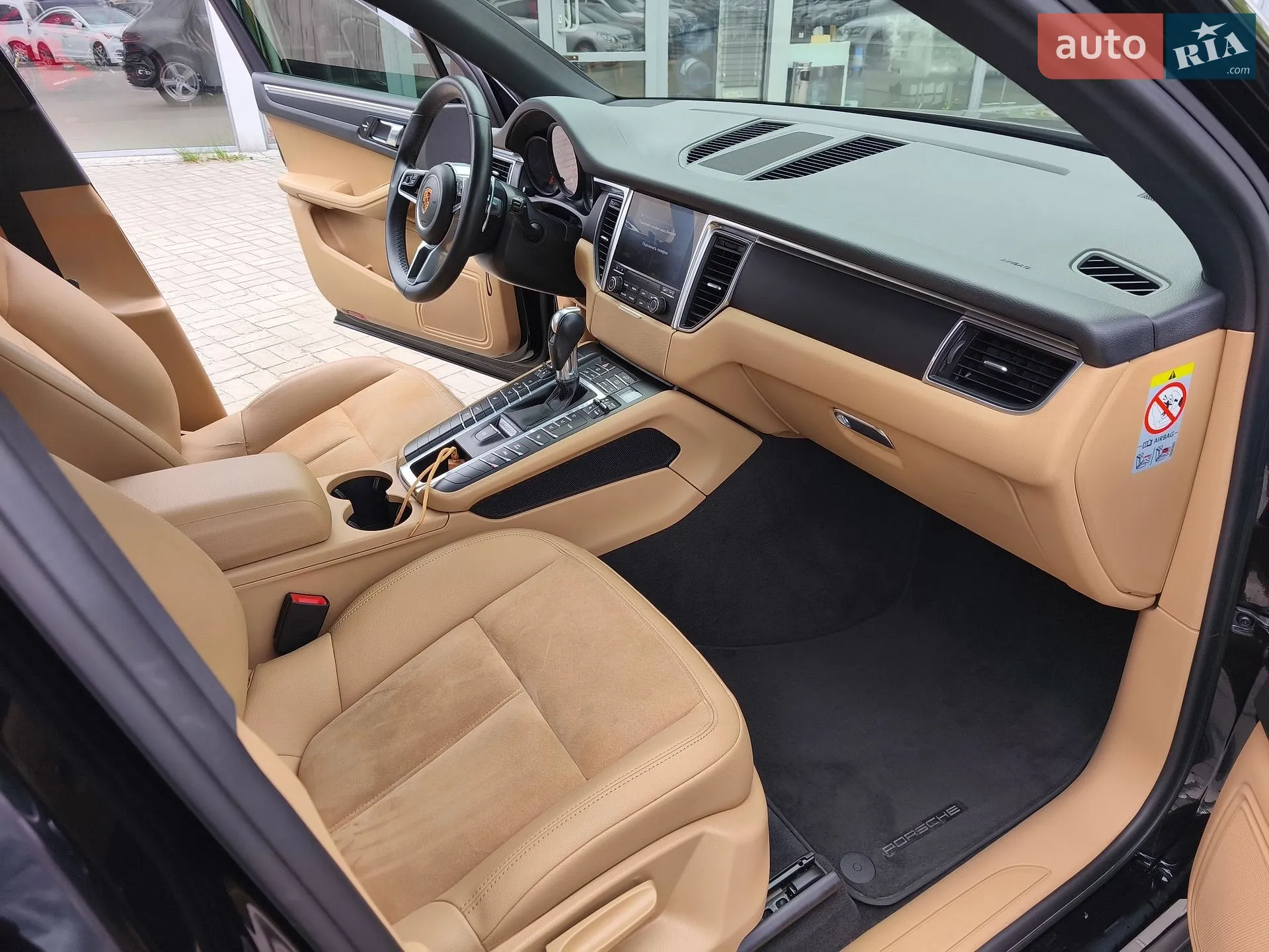 2017 Porsche Macan - мініатюра 14