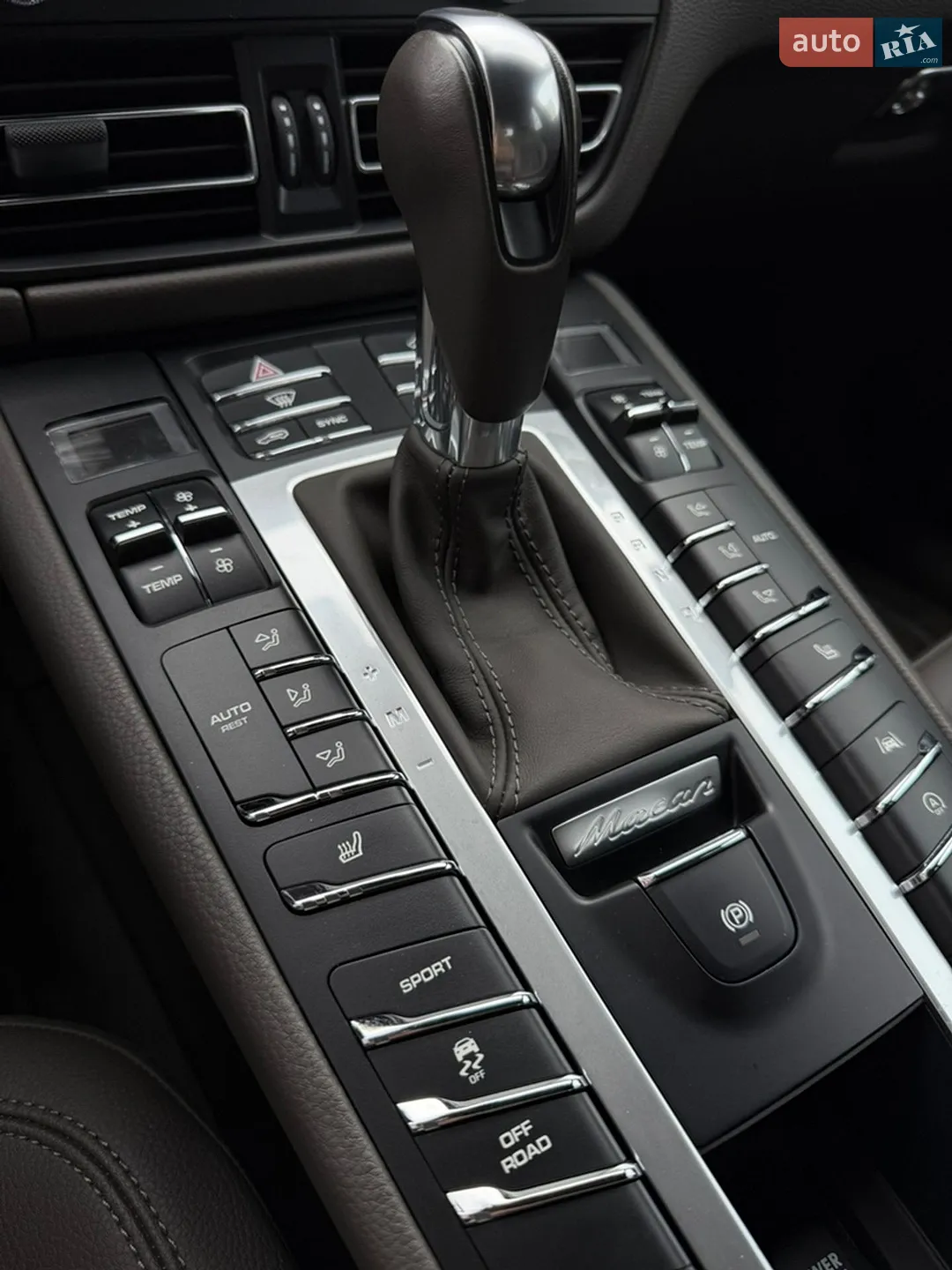 2019 Porsche Macan - мініатюра 18