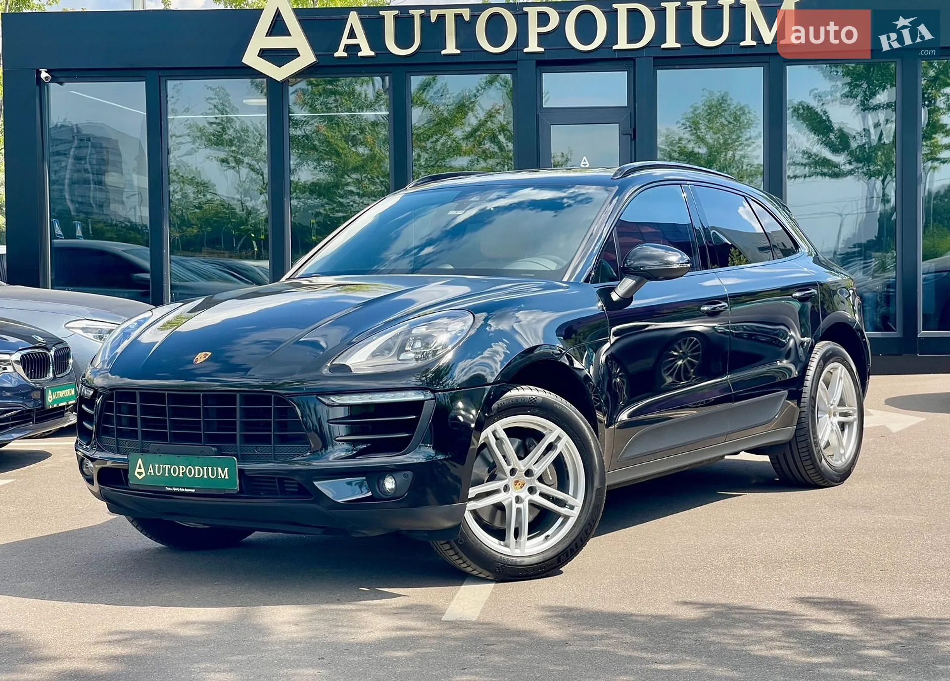 2018 Porsche Macan - мініатюра 4