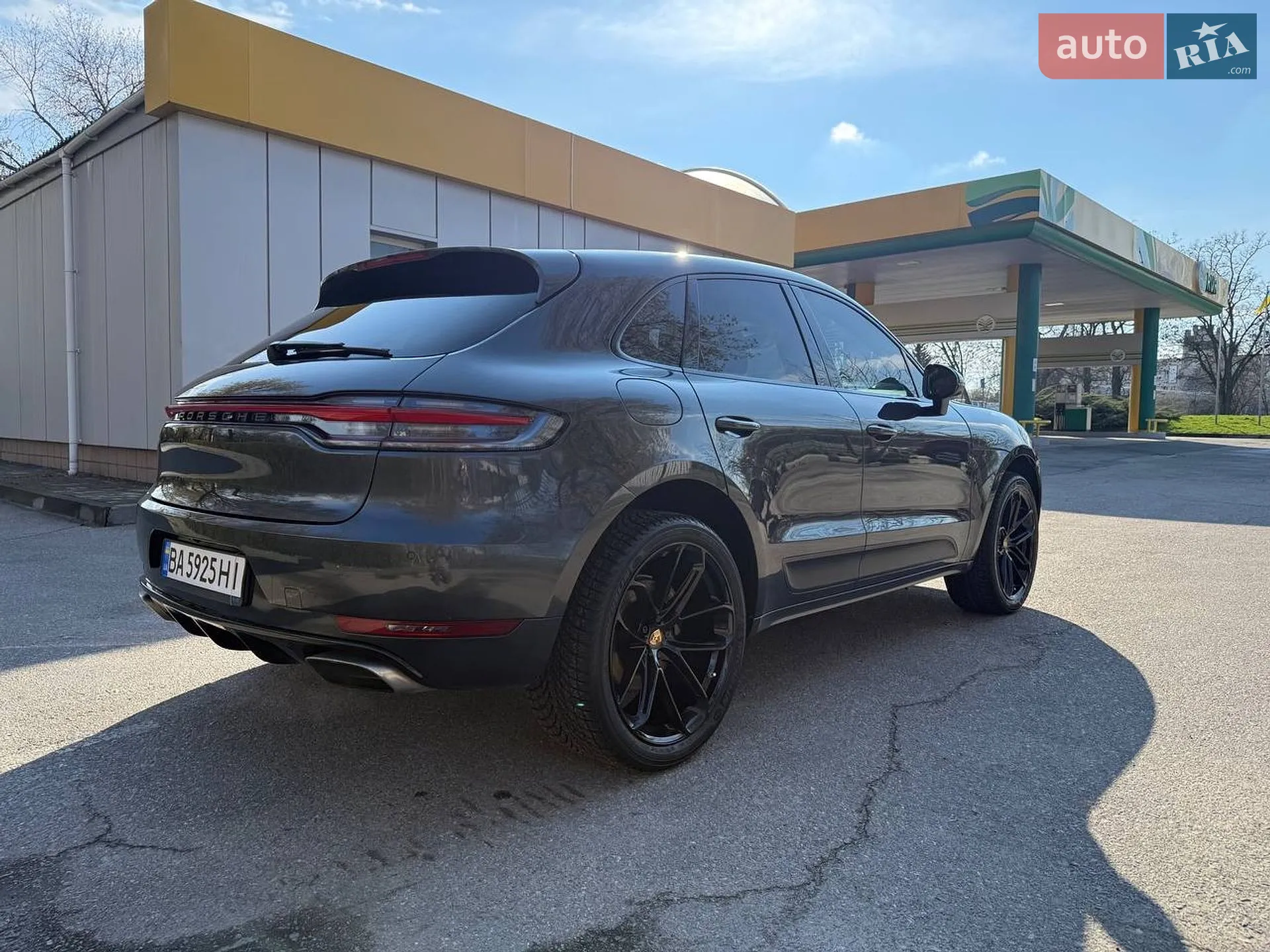 2016 Porsche Macan - мініатюра 6