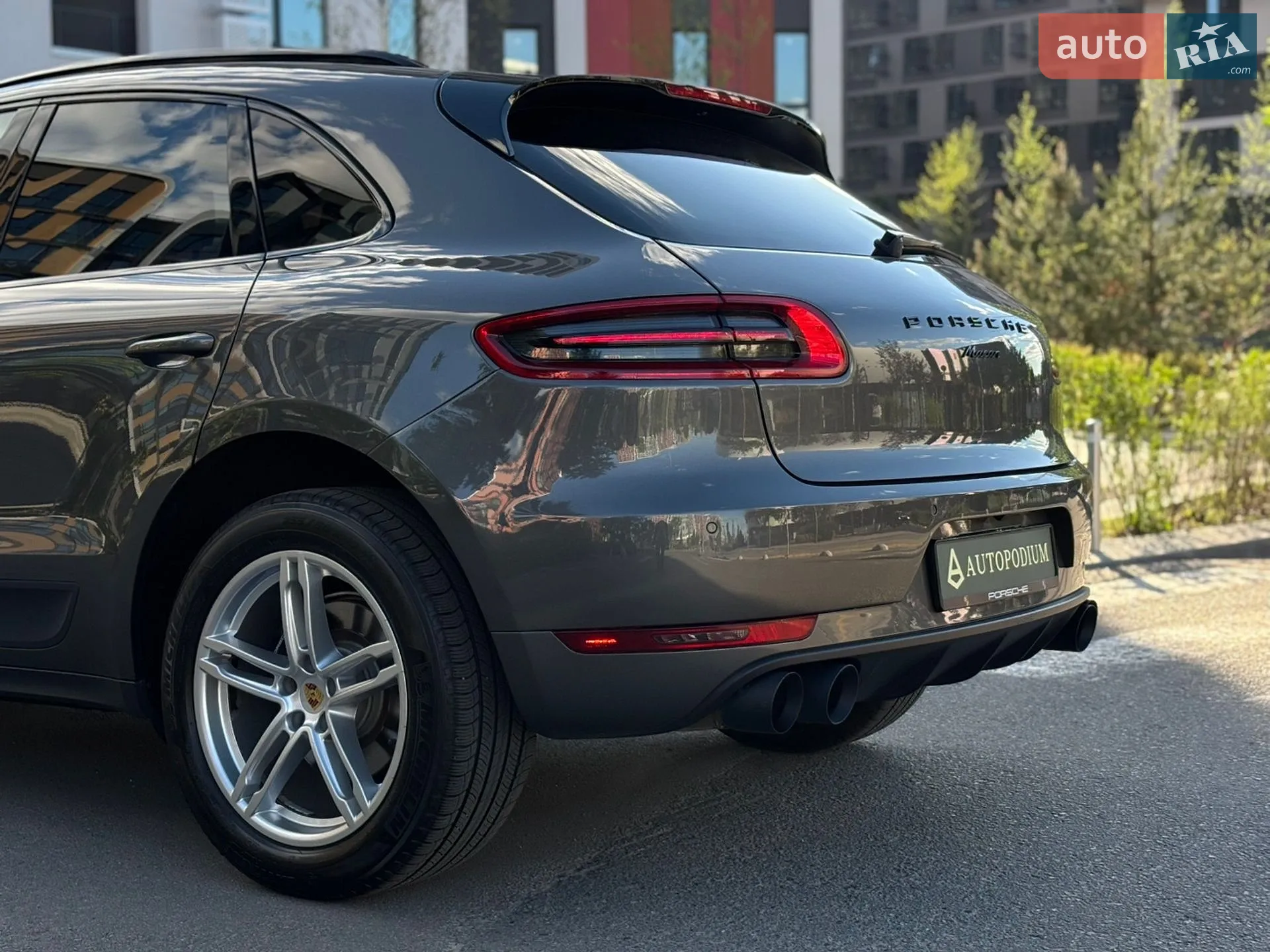 2017 Porsche Macan - мініатюра 10