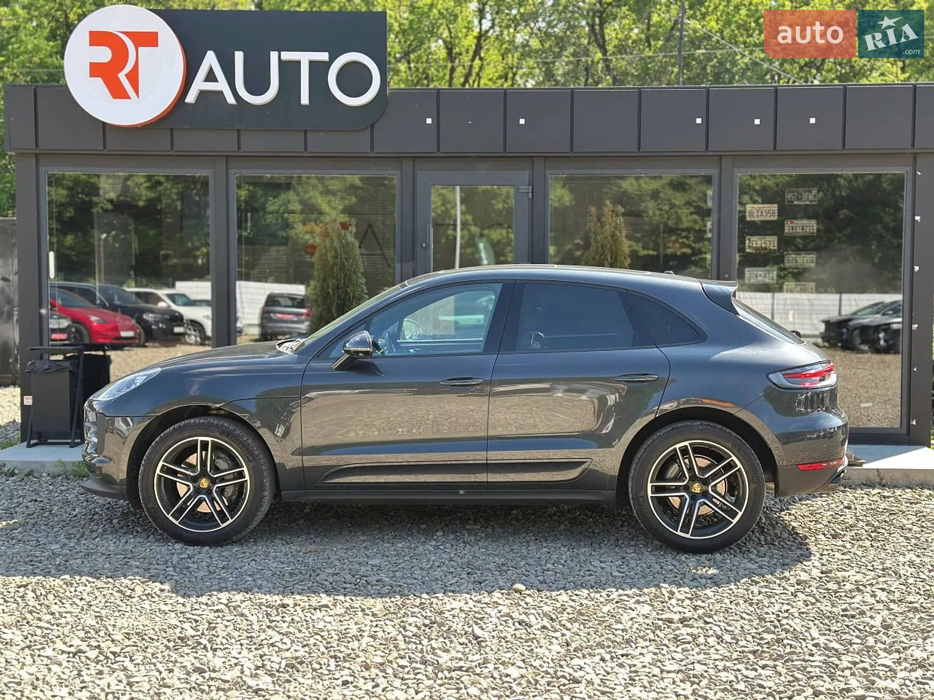 2019 Porsche Macan - мініатюра 2