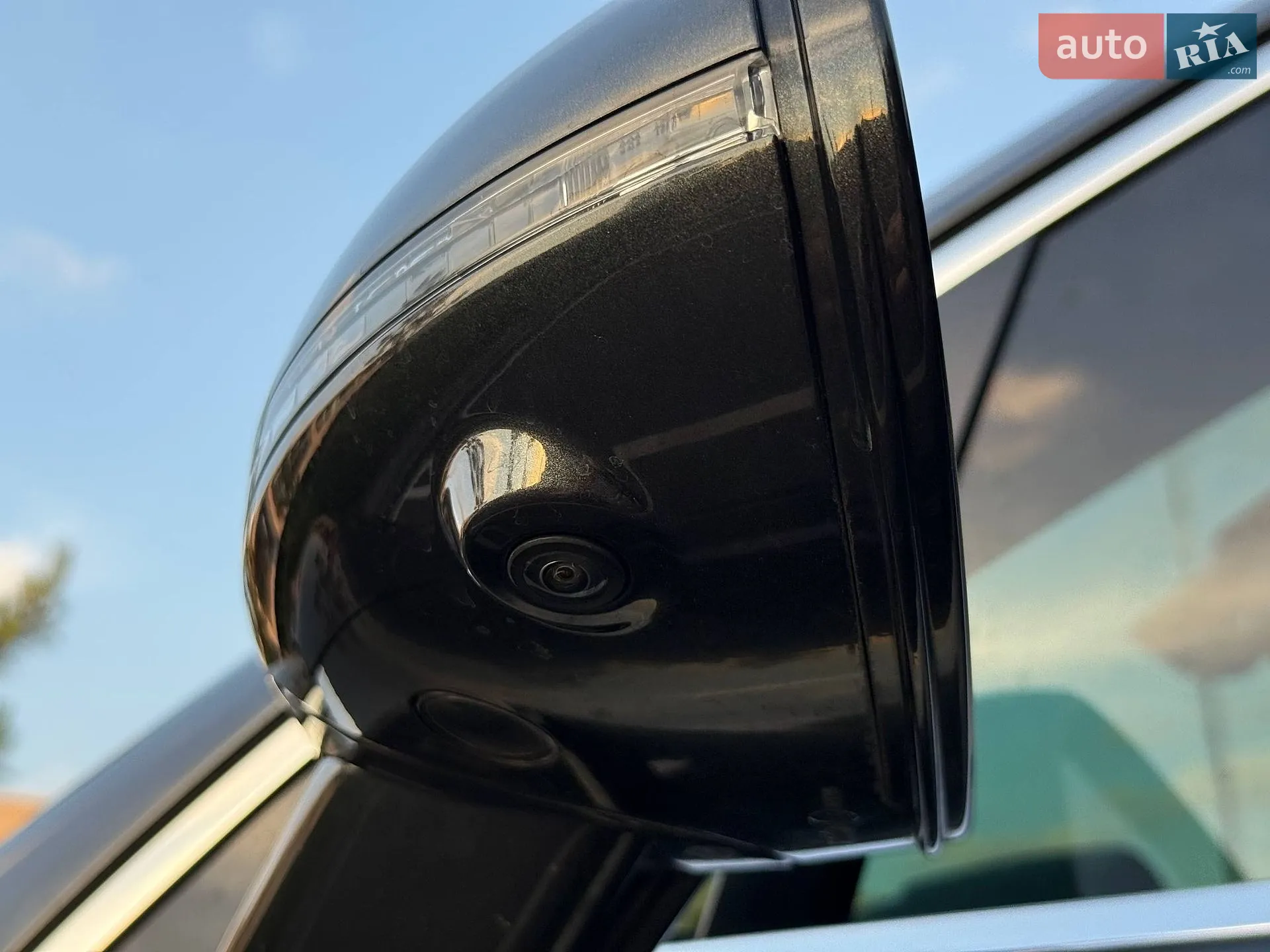 2021 Porsche Macan - мініатюра 22