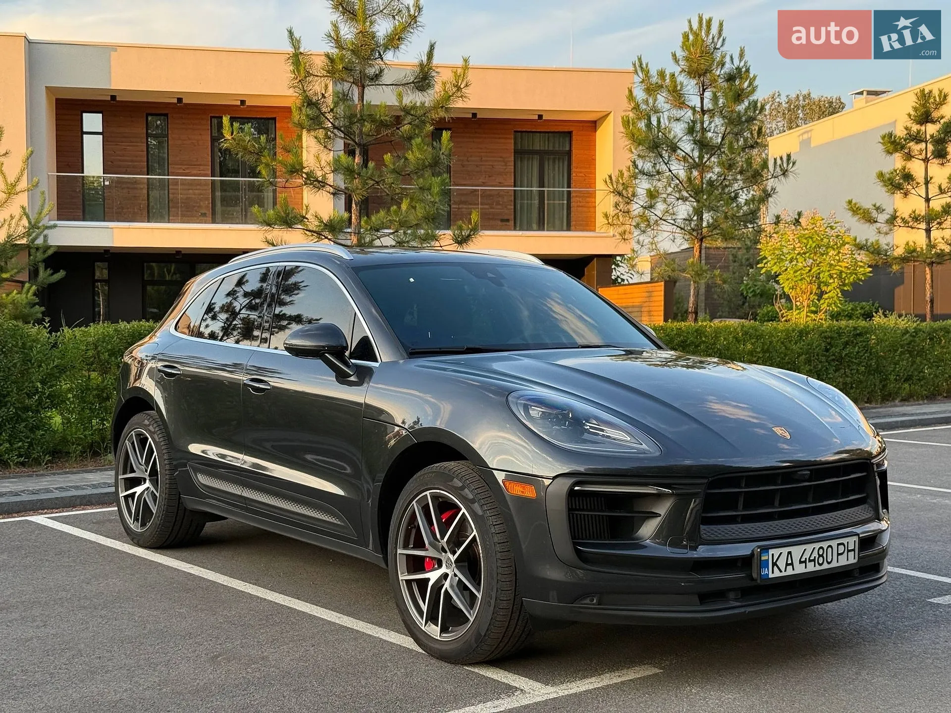 2021 Porsche Macan - мініатюра 17