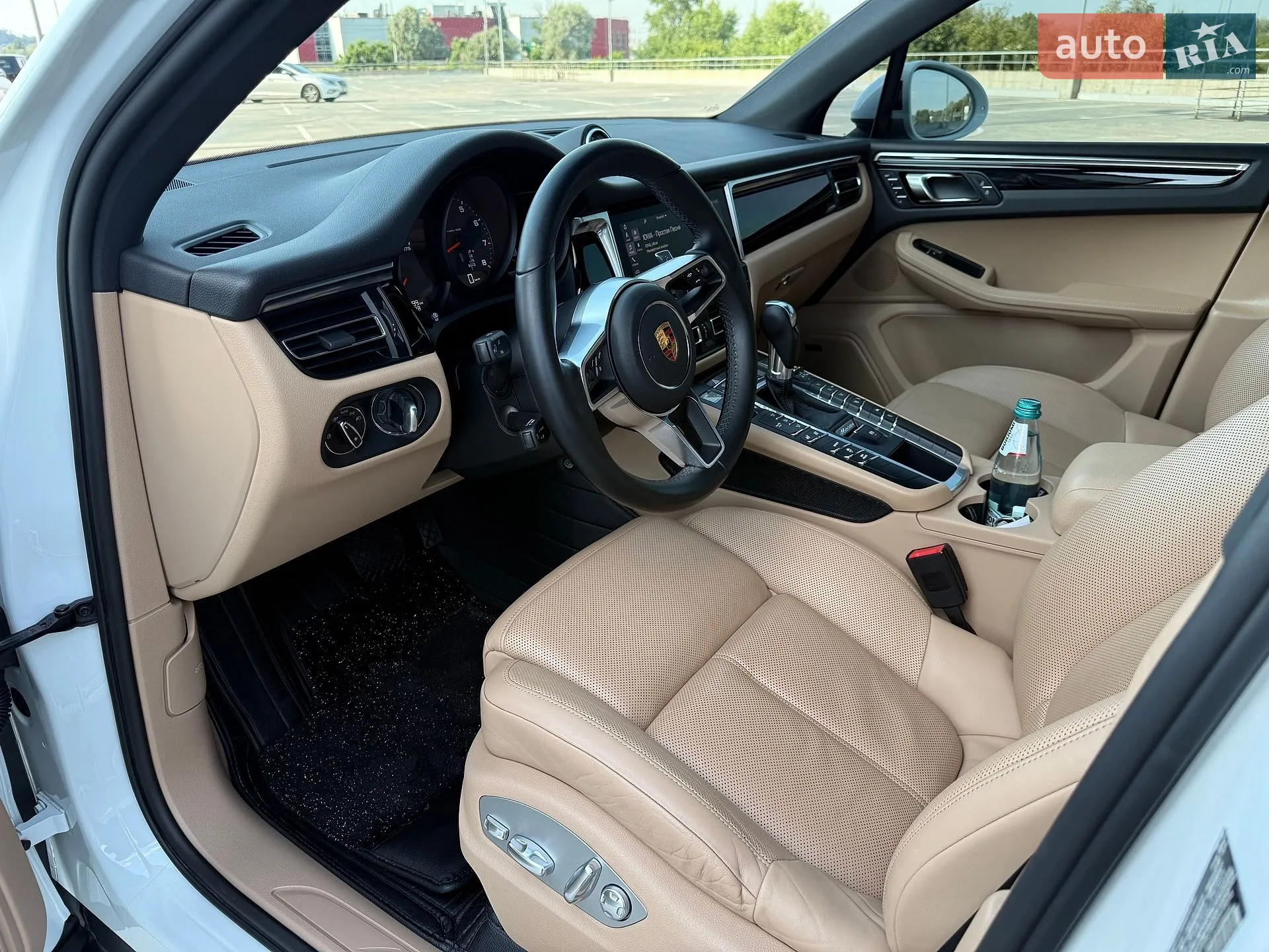 2020 Porsche Macan - мініатюра 17