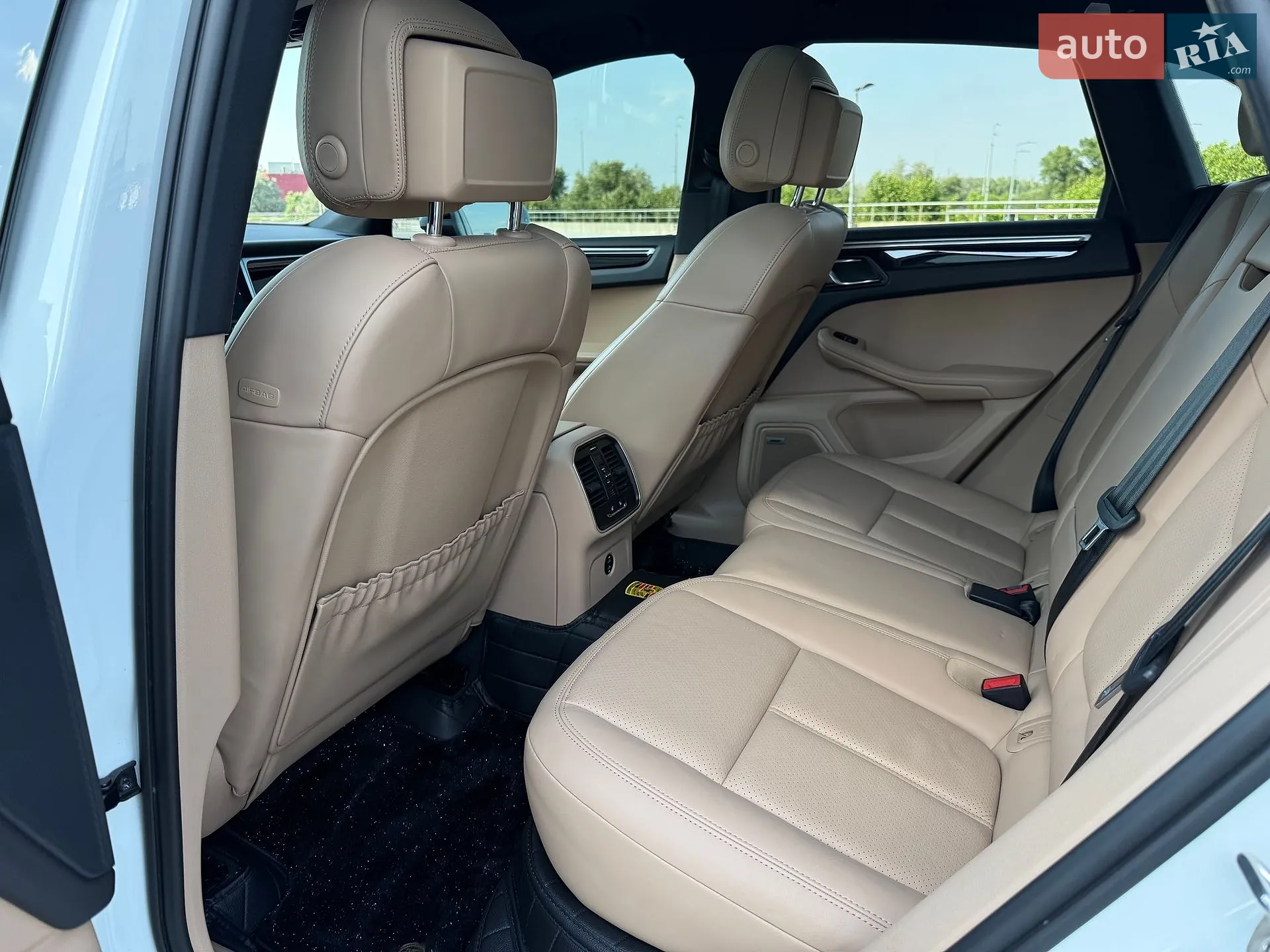 2020 Porsche Macan - мініатюра 22