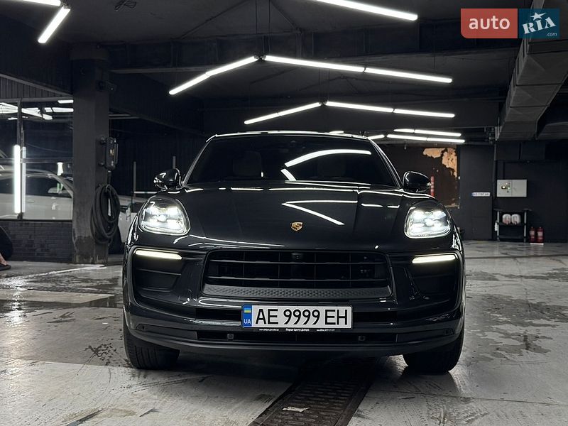 Внедорожник / Кроссовер Porsche Macan 2024 в Днепре