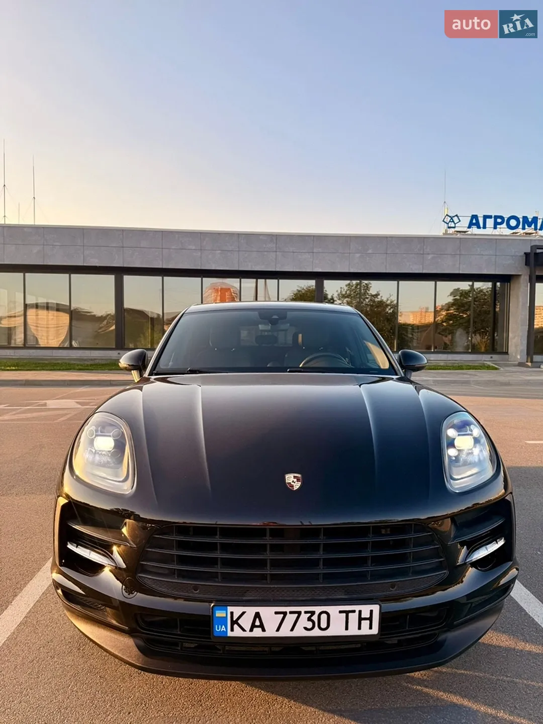 2018 Porsche Macan - мініатюра 3