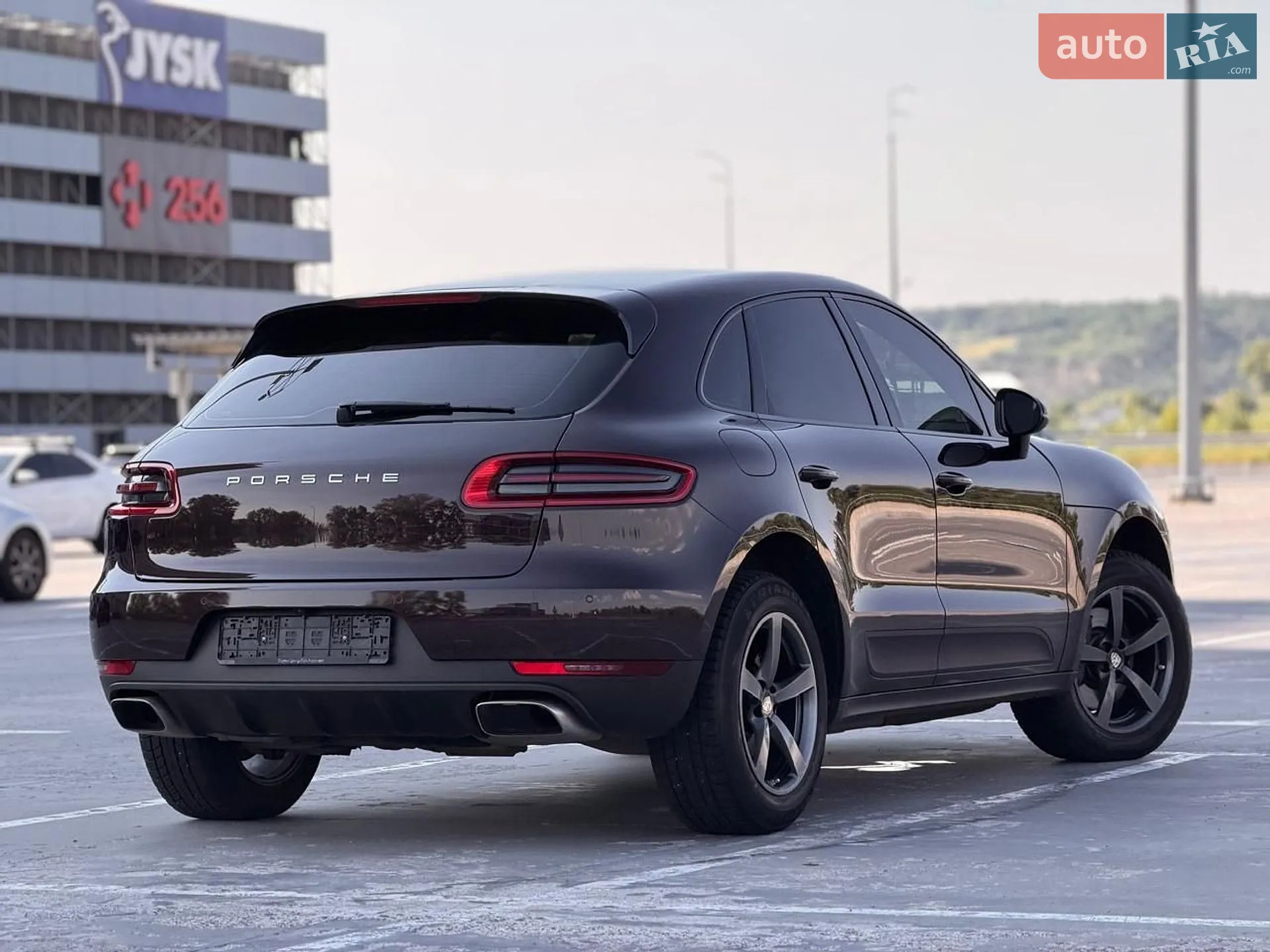 2017 Porsche Macan - мініатюра 23