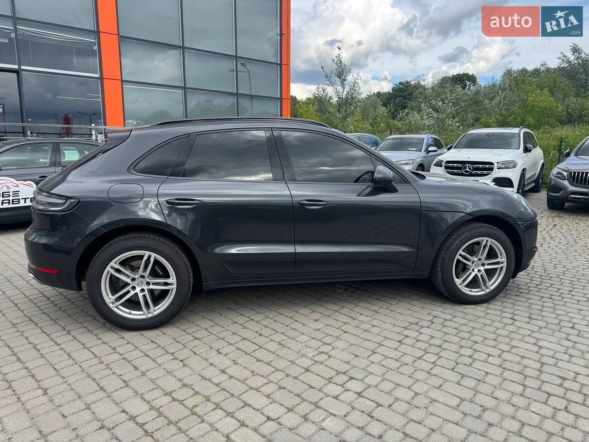 2020 Porsche Macan - мініатюра 8