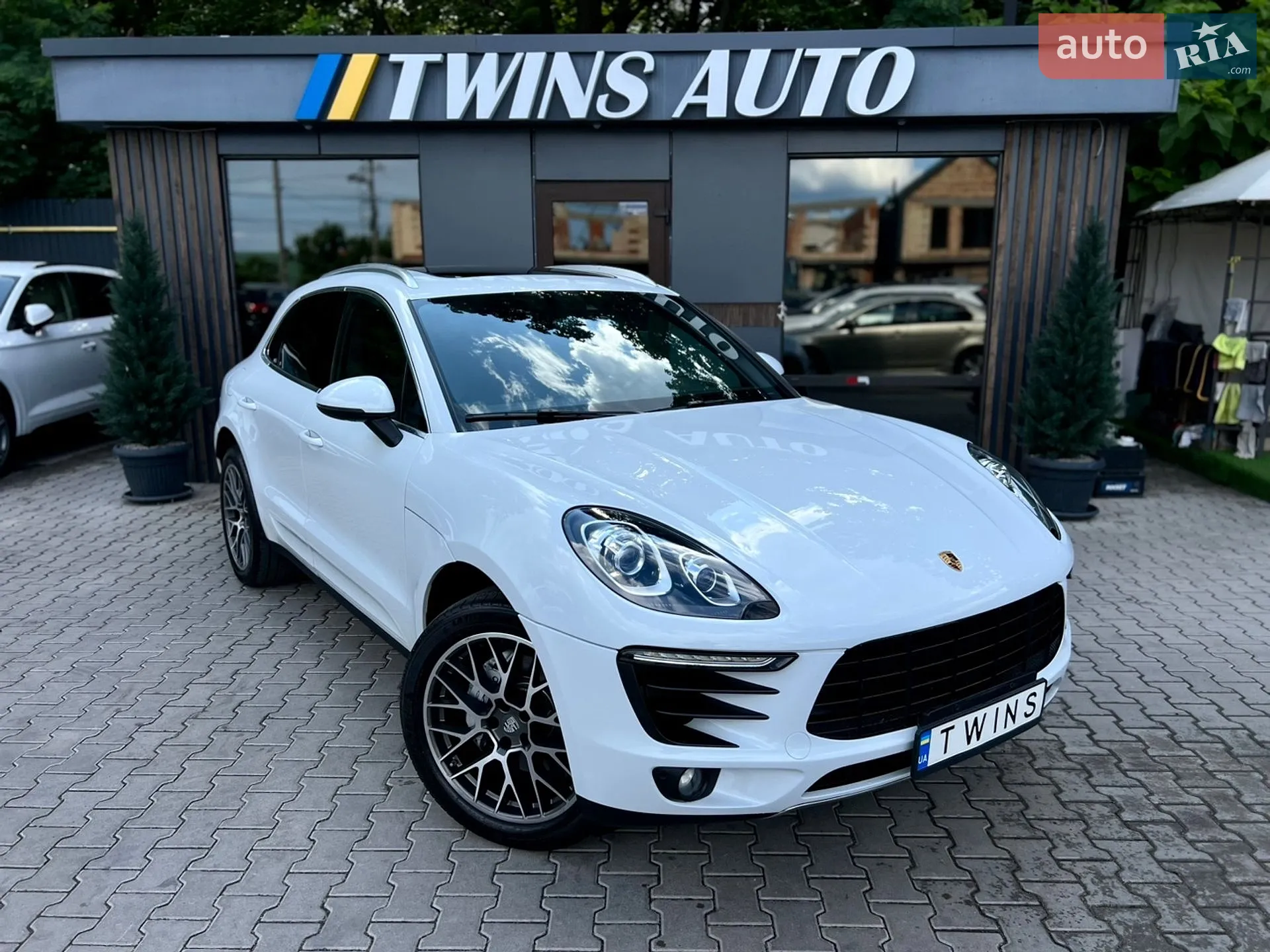 2017 Porsche Macan - мініатюра 15