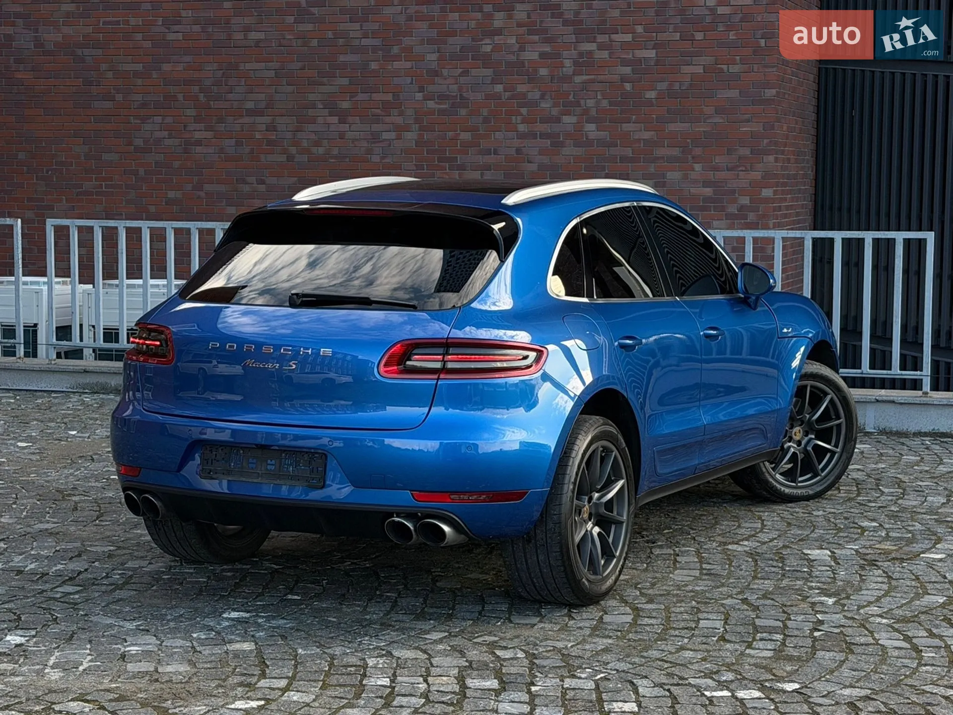 2017 Porsche Macan - мініатюра 11