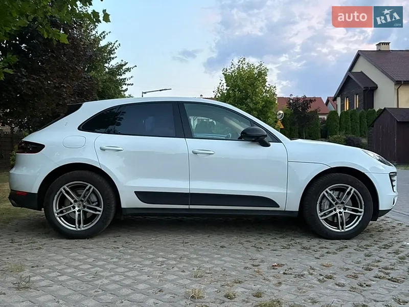 Porsche Macan 2014