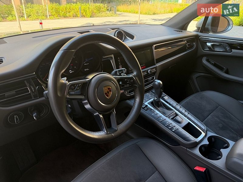 Внедорожник / Кроссовер Porsche Macan 2019 в Киеве