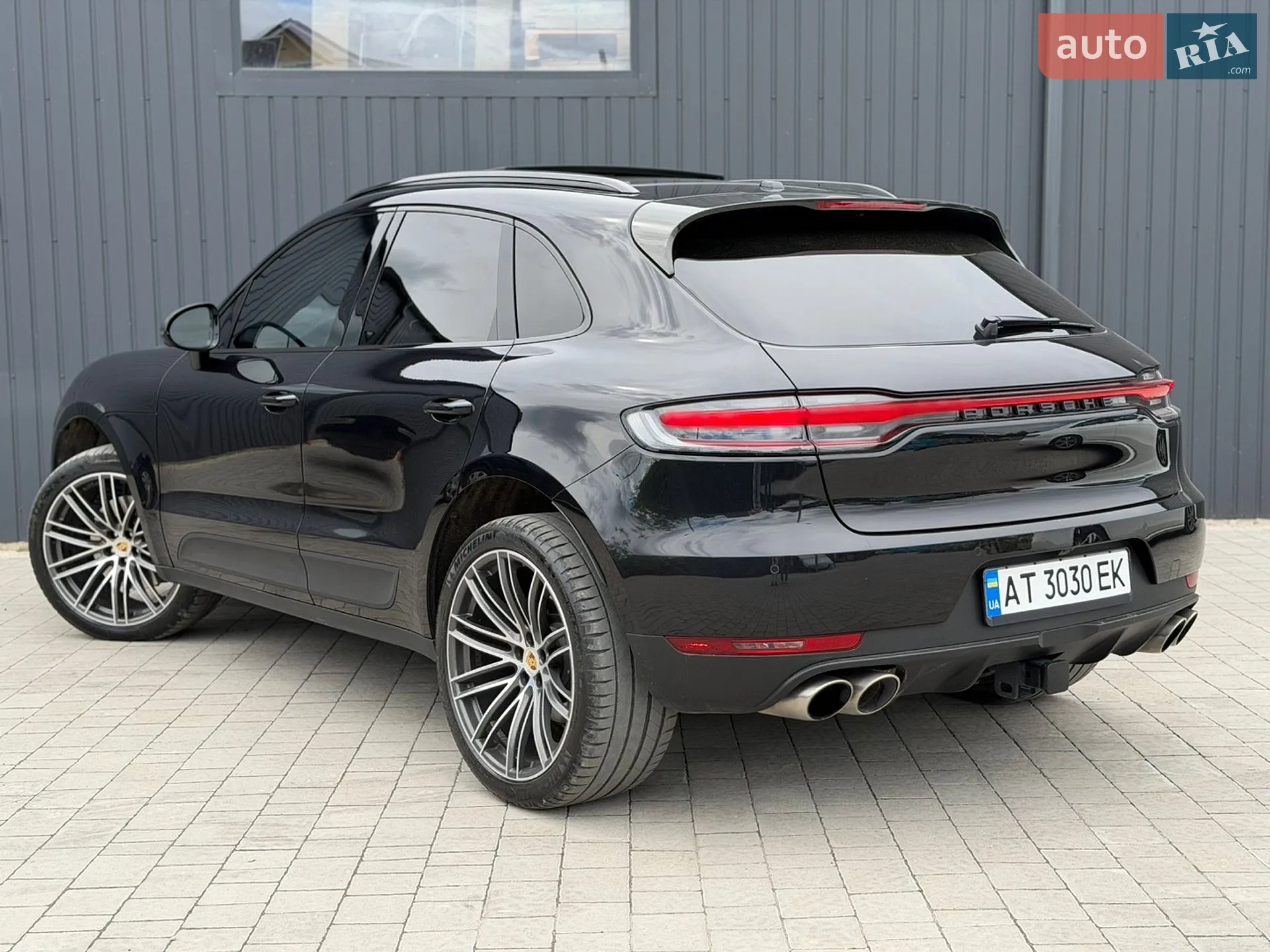 2021 Porsche Macan - мініатюра 3
