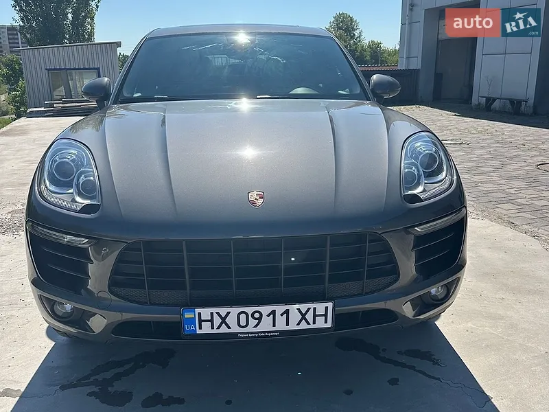 Porsche Macan