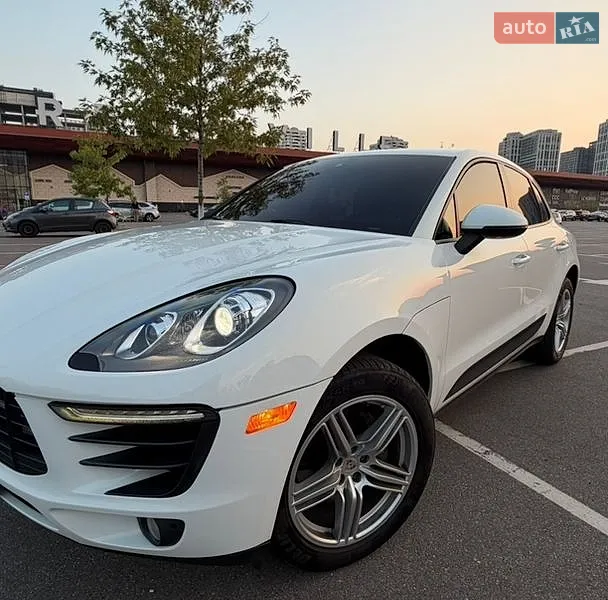 Porsche Macan