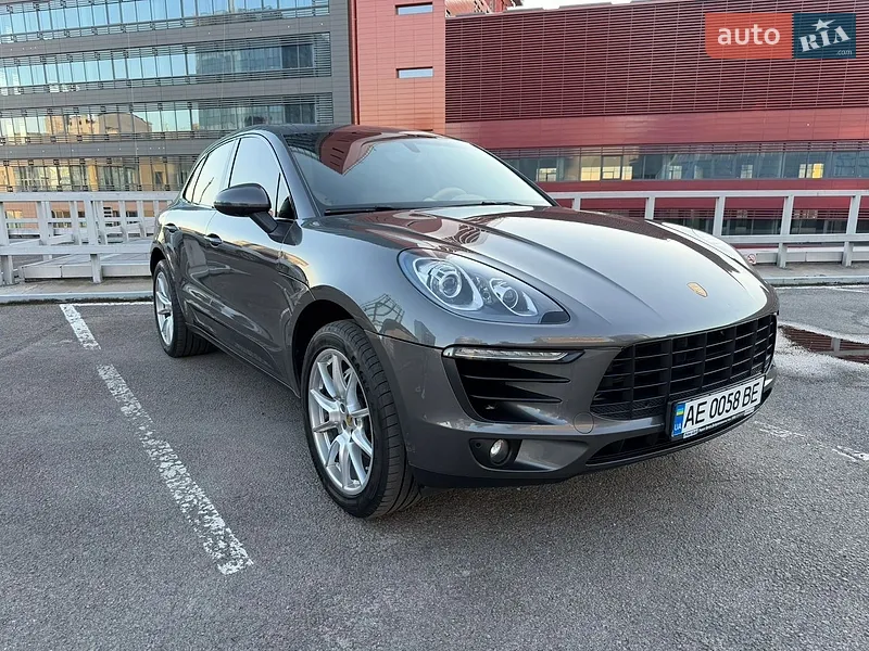Porsche Macan 2014
