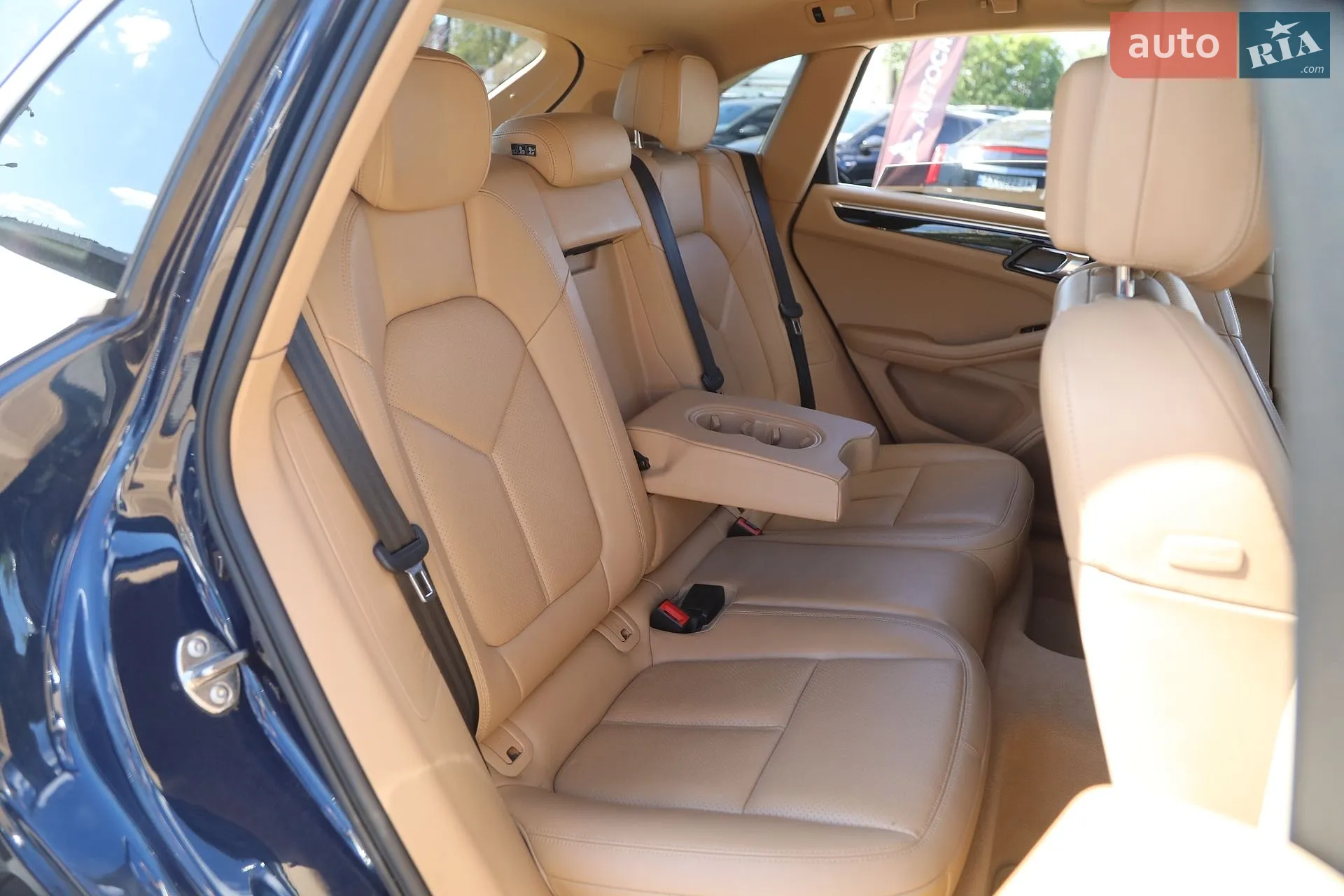 2015 Porsche Macan - мініатюра 14