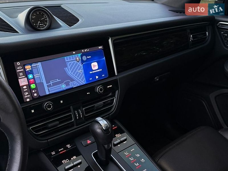Внедорожник / Кроссовер Porsche Macan 2021 в Киеве