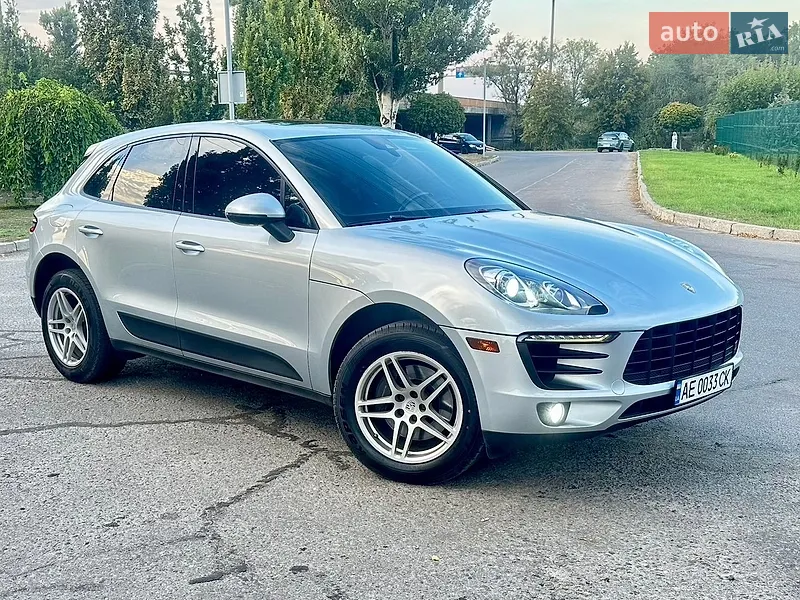 Porsche Macan 2016
