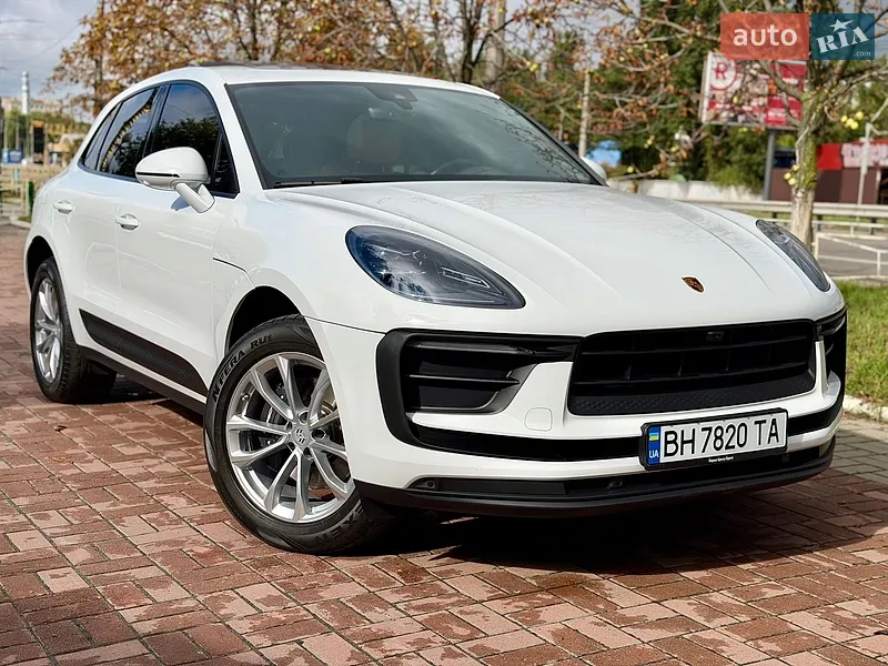 Porsche Macan 2024