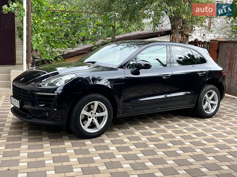Porsche Macan