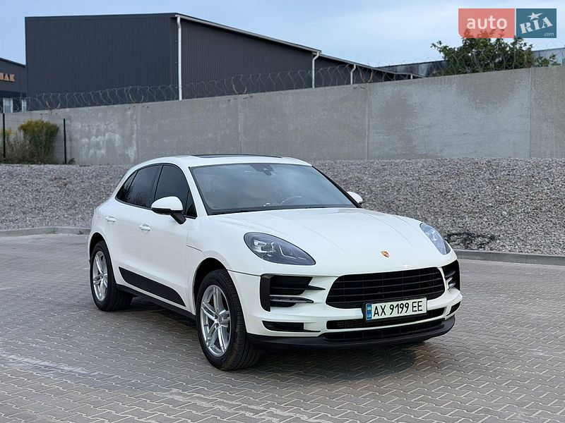 Внедорожник / Кроссовер Porsche Macan 2020 в Киеве