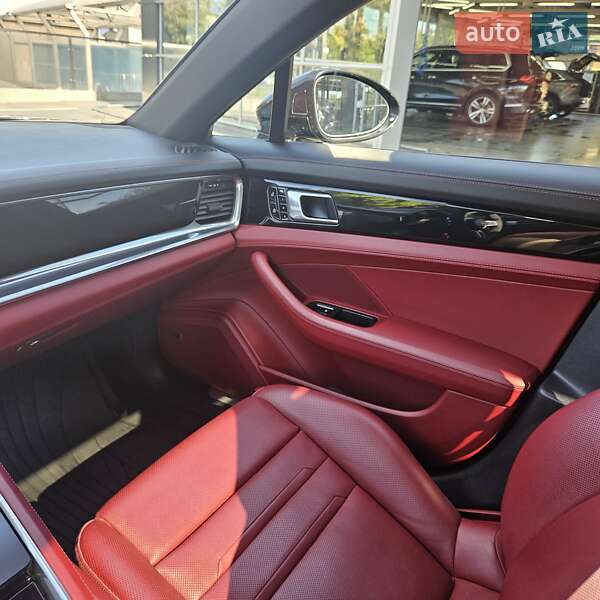 Универсал Porsche Panamera Sport Turismo 2019 в Луцке фото 45 Универсал Porsche Panamera Sport Turismo 2019 в Луцке