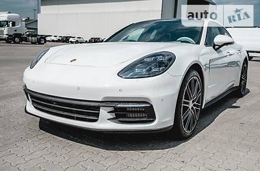  Porsche Panamera 2019 в Киеве