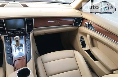  Porsche Panamera 2010 в Киеве