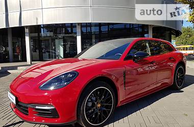 Универсал Porsche Panamera 2017 в Одессе