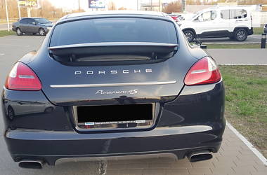 Другие легковые Porsche Panamera 2013 в Киеве