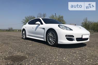 Porsche Panamera 2011