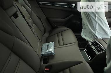 Купе Porsche Panamera 2019 в 