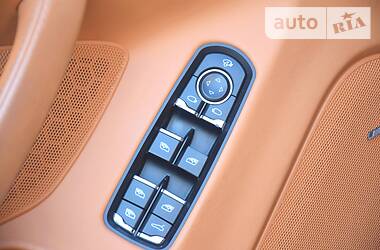 Хетчбек Porsche Panamera 2013 в 