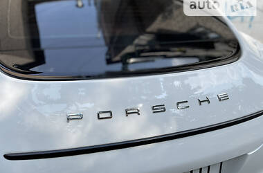 Ліфтбек Porsche Panamera 2011 в Запоріжжі