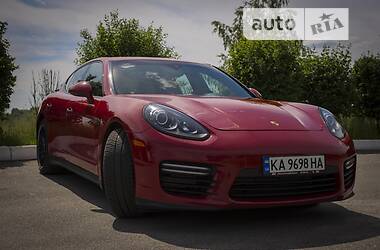 Лифтбек Porsche Panamera 2016 в Василькове