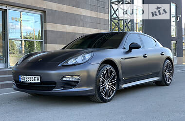 Porsche Panamera 2011