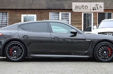 Лифтбек Porsche Panamera 2012 в Одессе