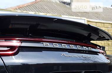 Фастбэк Porsche Panamera 2017 в 