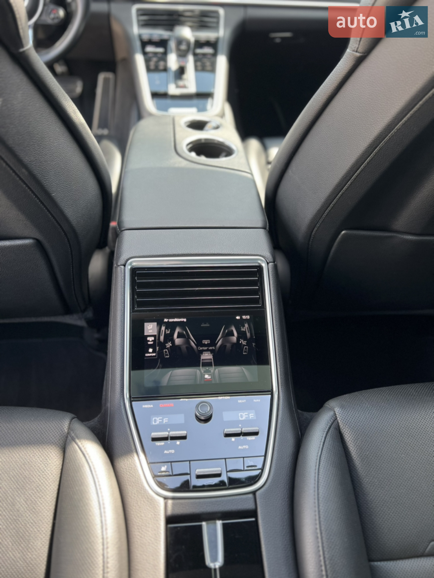 2017 Porsche Panamera - мініатюра 34