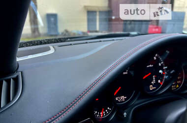 Фастбэк Porsche Panamera 2013 в 