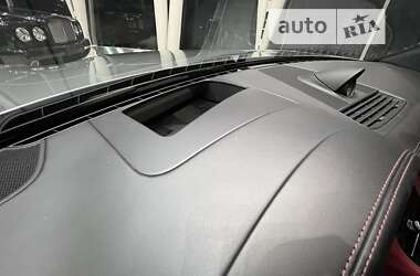 Фастбек Porsche Panamera 2019 в 