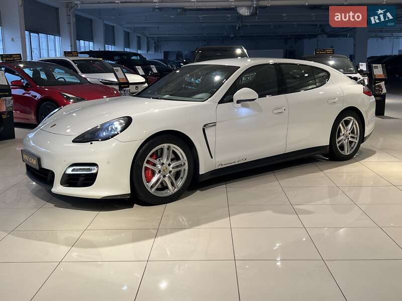 Фастбек Porsche Panamera 2012 в Києві фото 2 Фастбек Porsche Panamera 2012 в Києві