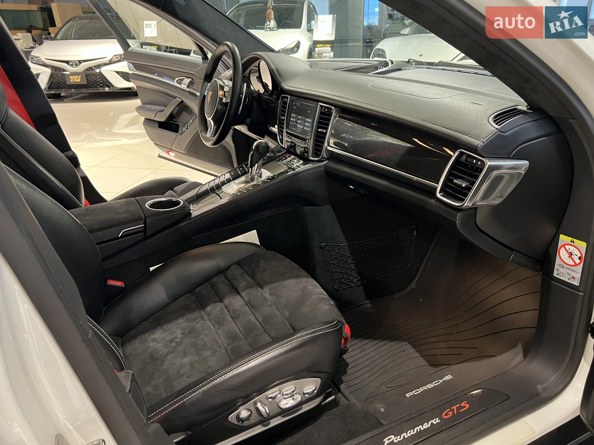 2012 Porsche Panamera - мініатюра 46