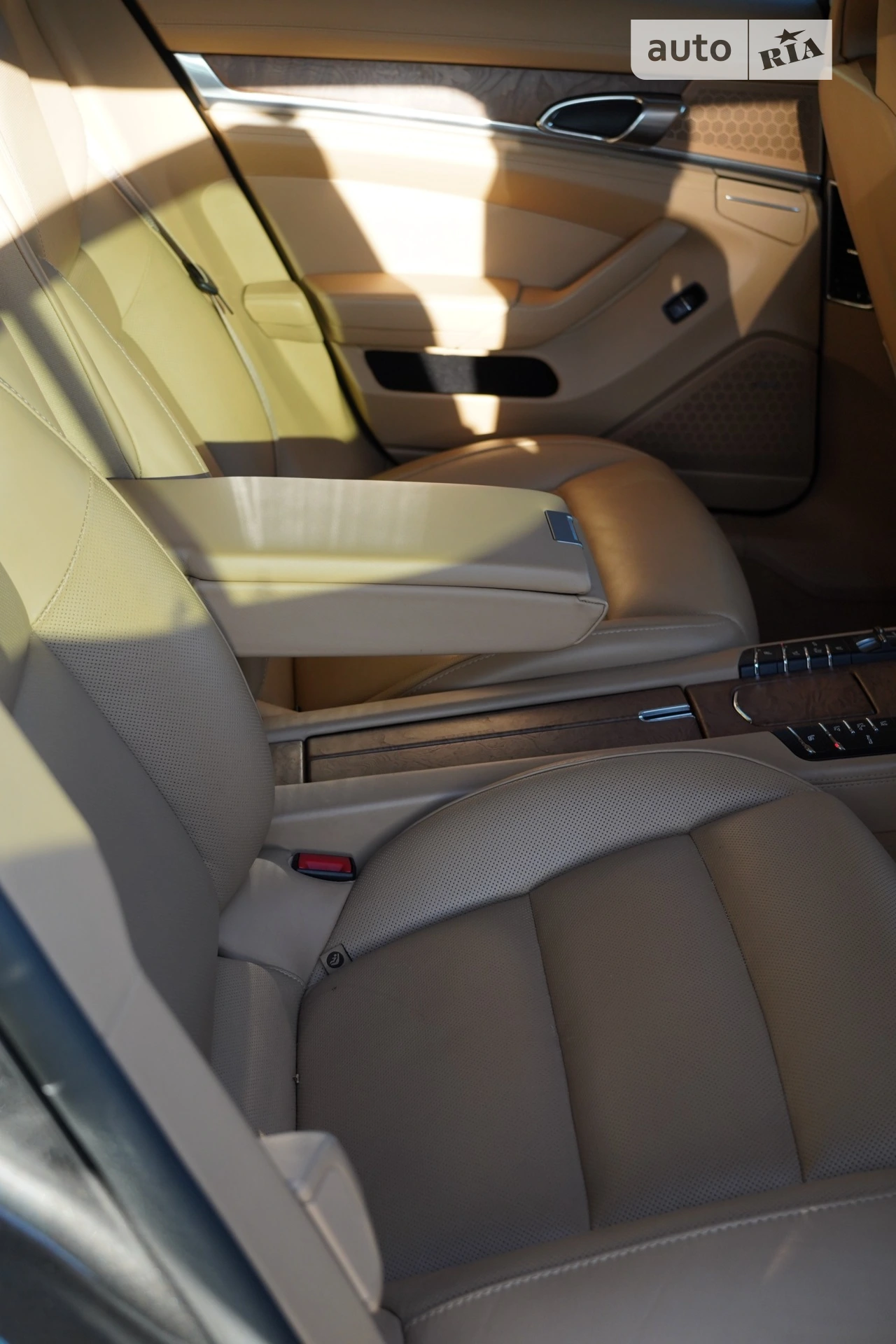2010 Porsche Panamera - мініатюра 25